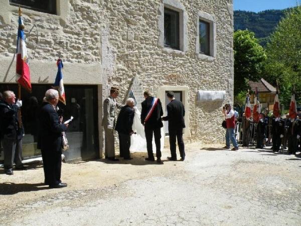 Inauguration plaque Saint Martin en Vercors